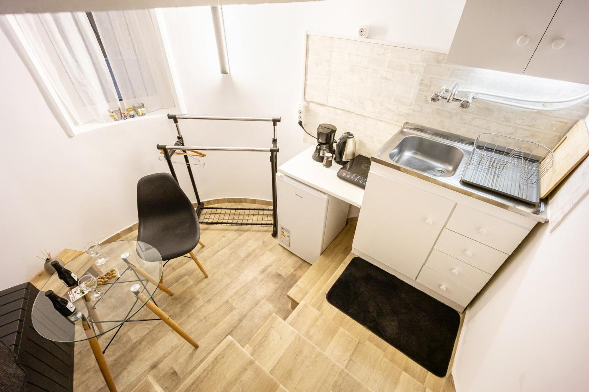 Acropolis Elegant Maisonette By Lodgespot أثينا المظهر الخارجي الصورة