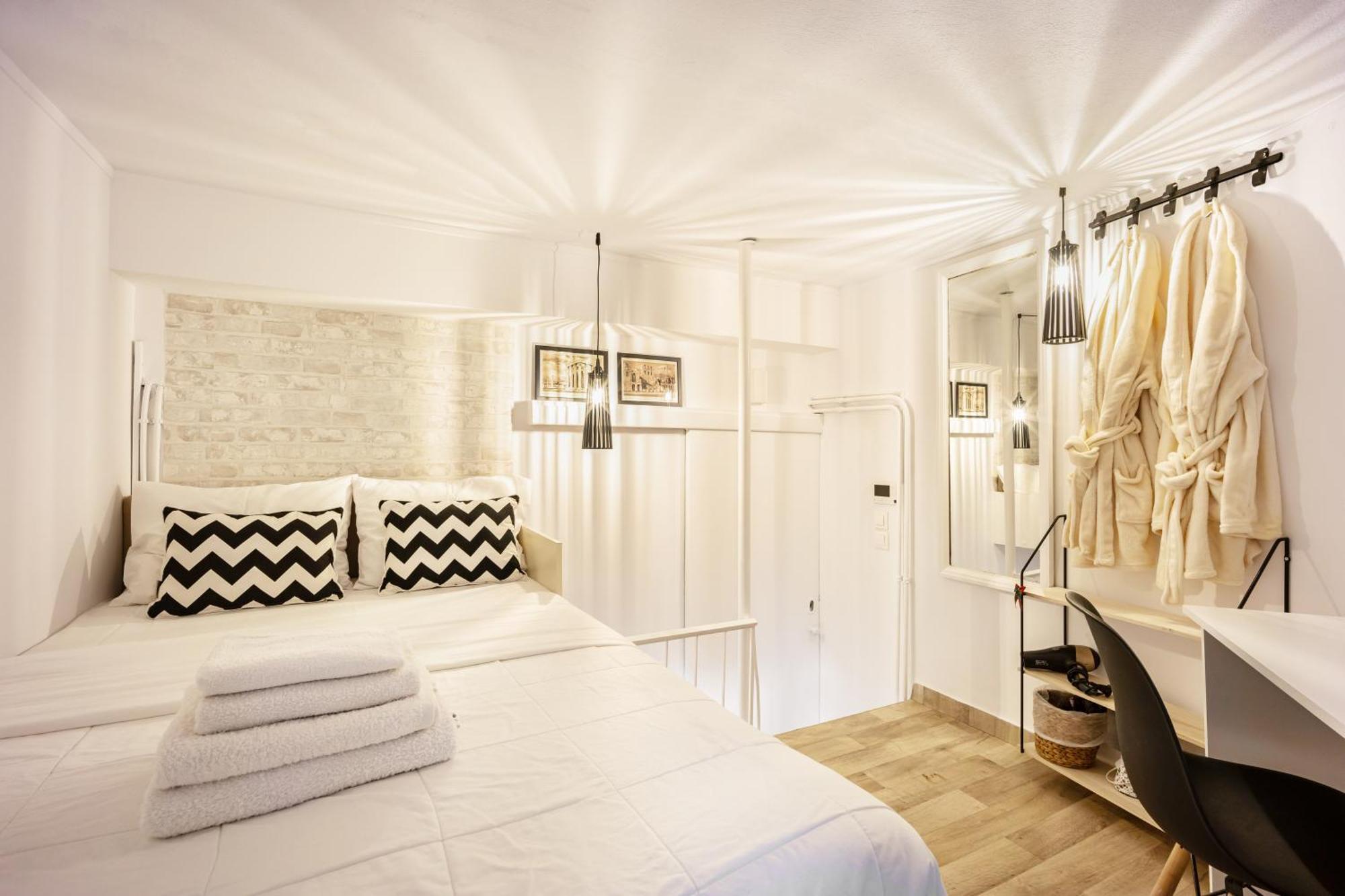 Acropolis Elegant Maisonette By Lodgespot أثينا المظهر الخارجي الصورة